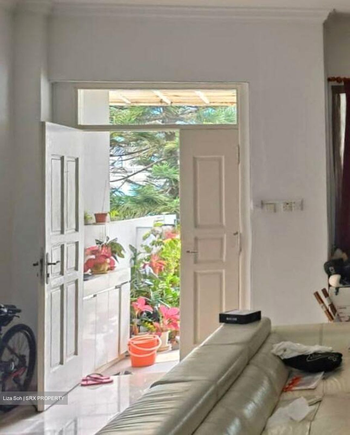 Eastwood Park (D16), Terrace #518617391